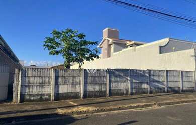 Imagem 1: Terreno à venda, 697 m² por R$ 330.000,00 - Parque do Mirante - Uberaba/MG