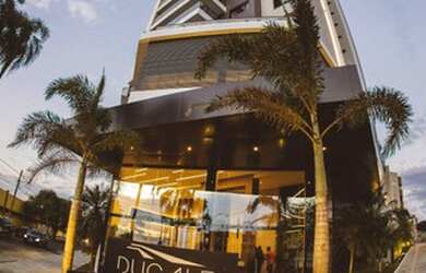 Imagem: O apartamento possui 3 Dormitórios, 3 Banheiros, 2 Vagas na