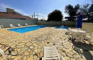 Imagem: A casa em condomínio possui 2 Dormitórios, 2 Banheiros, 2