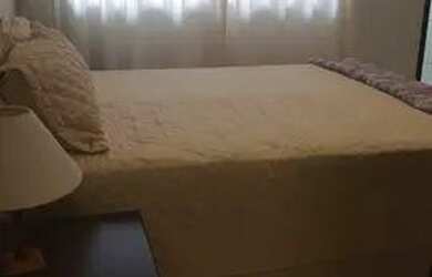 Imagem: A casa possui 3 Dormitórios, 2 Banheiros, 3 Vagas na garagem