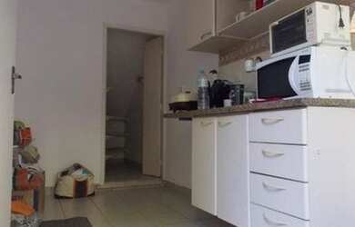 Imagem 4: Casa de vila com portão ao lado da Faria Lima/Hélio Pellegrino