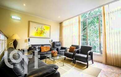 Imagem: O apartamento possui 3 Dormitórios, 4 Banheiros, 1 Vaga na