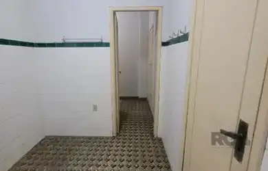 Imagem 13: Apartamento com 2 dormitórios, com sacada no Bairro Centro Histórico