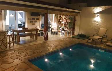 Imagem: A casa em condomínio possui 3 Dormitórios, 3 Banheiros, 2