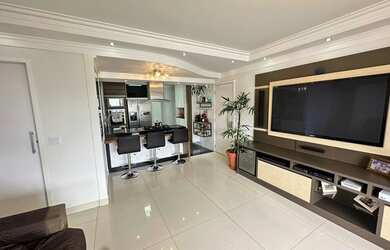 Imagem: O apartamento possui 3 Dormitórios, 2 Banheiros, 2 Vagas na