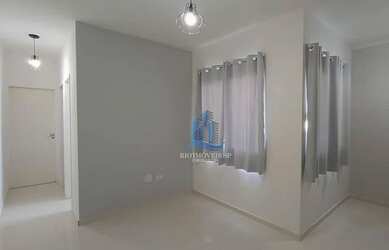 Imagem: O apartamento possui 2 Dormitórios, 2 Banheiros, 2 Vagas na