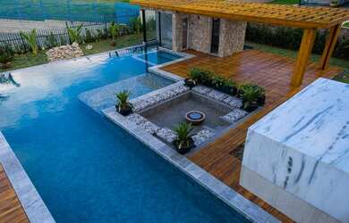 Imagem 13: Casa de condomínio para venda tem 600 metros quadrados com 4 suítes...