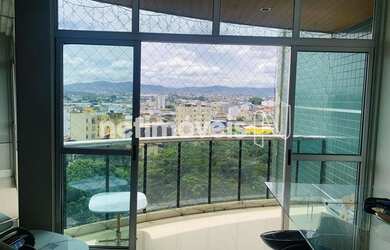 Imagem: O apartamento possui 2 Dormitórios, 1 Banheiro, 2 Vagas na