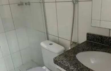 Imagem: A casa possui 1 Dormitório, 1 Banheiro, 1 Vaga na garagem