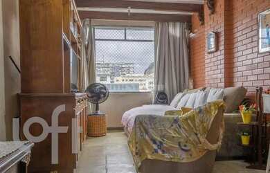 Imagem: O apartamento possui 3 Dormitórios, 2 Banheiros, 1 Vaga na