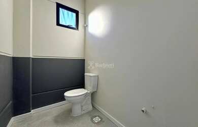 Imagem 6: Sala comercial no Bairro do Salto, com 240 m², estacionamento rotativo...