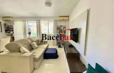 Imagem: O apartamento à venda possui 2 Dormitórios, 2 Banheiros, 2