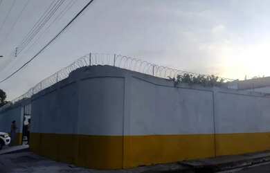 Imagem: O terreno possui 110m² de Área e está localizado em Aleixo