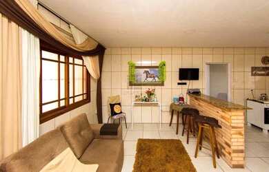 Imagem 2: CASA 2 DORM, 2 BANHEIROS, PISCINA - BAIRRO DORES