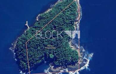 Imagem: O terreno possui 35.000m² de Área e está localizado em Centro