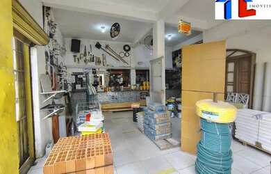 Imagem 3: Vendo Loja, 380m², 1 salão, 4 áreas para estoque, ideal para loja de...