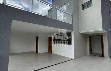 Imagem: A casa possui 3 Dormitórios, 3 Banheiros, 5 Vagas na garagem