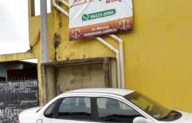 Imagem: A casa possui 1 Dormitório, 1 Banheiro, 1 Vaga na garagem