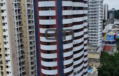 Imagem: O apartamento possui 4 Dormitórios, 5 Banheiros, 1 Vaga na