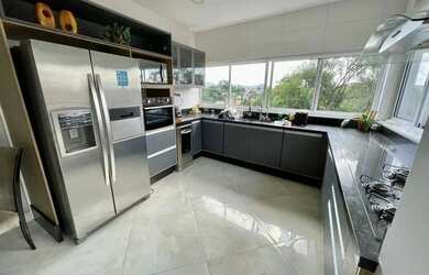 Imagem 4: Casa à venda em Santana de Parnaíba, Jardim Professor Benoá, com 2...