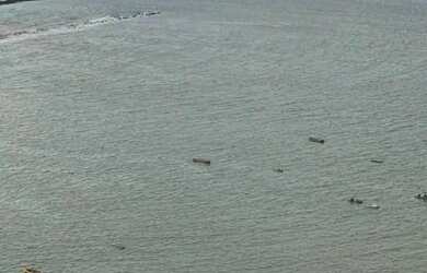 Imagem 10: SUPER Apto no DUNE 03 Beira MAR, Piscina, Elevador, 03 quartos,100 m²...