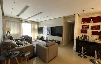 Imagem: O apartamento possui 4 Dormitórios, 4 Banheiros, 2 Vagas na