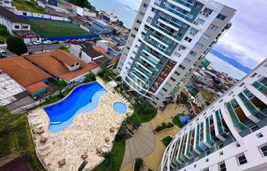 Imagem: O apartamento possui 3 Dormitórios, 1 Banheiro, 2 Vagas na