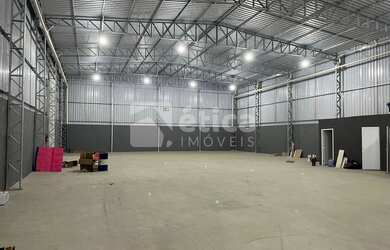 Imagem 3: Locação de Galpão em Itajaí, 740m , escritório, 2 portões e pé...