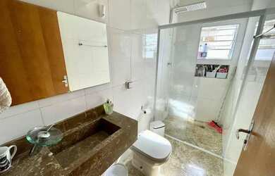 Imagem 8: Casa à venda em Santana de Parnaíba, Jardim Professor Benoá, com 2...