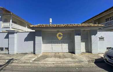 Imagem: A casa possui 2 Dormitórios, 2 Banheiros, 1 Vaga na garagem