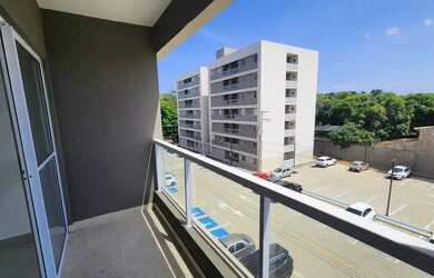 Imagem: O apartamento possui 3 Dormitórios, 2 Banheiros, 1 Vaga na