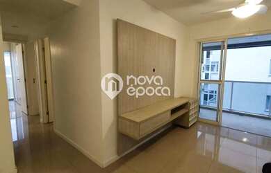 Imagem: O apartamento possui 3 Dormitórios, 3 Banheiros, 2 Vagas na