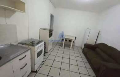 Imagem 8: Prédio Residencial com 4 apartamentos, faturamento R$ 7 mil mensal, TROCO POR CARROS em Fl