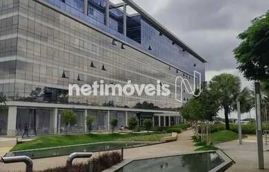 Imagem: O depósito possui 1 Vaga na garagem e 33m² de Área e está