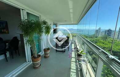 Imagem: O apartamento possui 3 Dormitórios, 4 Banheiros, 2 Vagas na