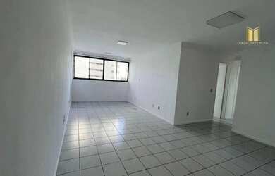 Imagem: O apartamento possui 3 Dormitórios, 3 Banheiros, 2 Vagas na