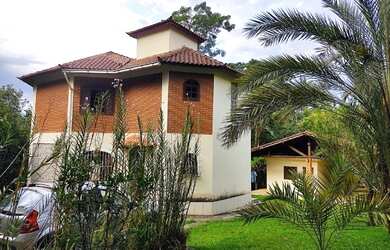 Imagem 1: Casa a venda em Penedo RJ (1.124 m²) dois terrenos. R$ 650 Mil