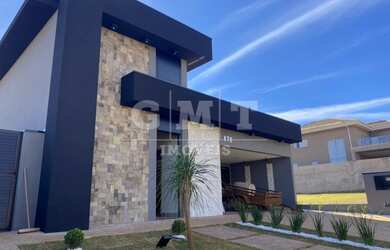 Imagem: A casa em condomínio possui 3 Dormitórios, 5 Banheiros, 4