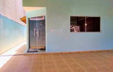 Imagem: A casa em condomínio possui 2 Dormitórios, 3 Banheiros, 3