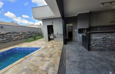 Imagem: A casa em condomínio à venda possui 3 Dormitórios, 5 Banheiros