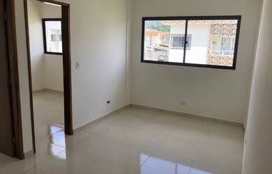 Imagem 1: JTN) Casas novas pertinho do centro de Paulista, Casa Verde e Amarela!