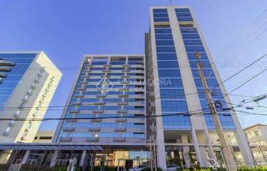 Imagem: O depósito possui 1 Vaga na garagem, 37m² de Área e está