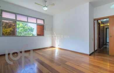 Imagem: O apartamento possui 4 Dormitórios, 5 Banheiros, 1 Vaga na