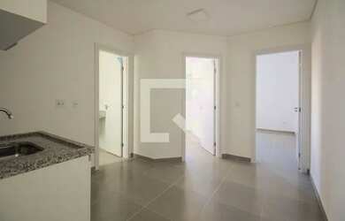 Imagem: O apartamento possui 2 Dormitórios, 1 Banheiro, 38m² de Área