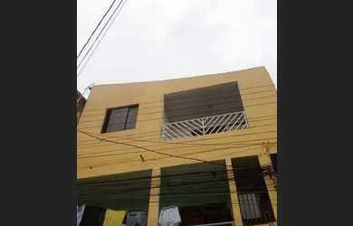 Imagem: A casa possui 2 Dormitórios, 2 Banheiros e está localizado