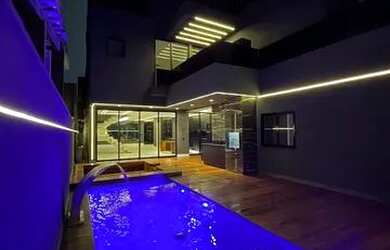 Imagem 15: VENDA-Casa Triplex de condomínio com 500 m2 , 5 quartos sendo 5 suítes...