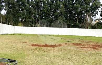 Imagem: O terreno à venda possui 636m² de Área e está localizado