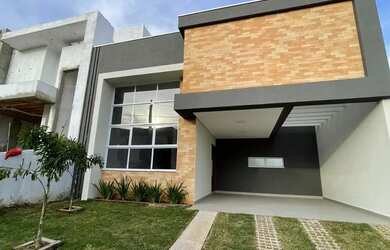 Imagem: A casa em condomínio possui 3 Dormitórios, 4 Banheiros, 4