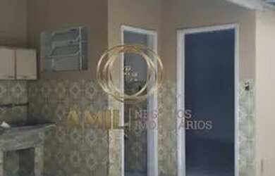 Imagem: A casa possui 3 Dormitórios, 3 Banheiros, 1 Vaga na garagem