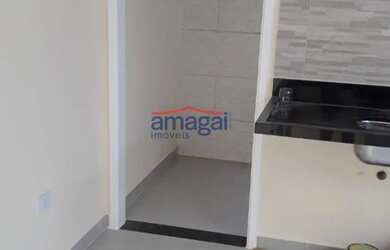 Imagem: A casa em condomínio possui 3 Dormitórios, 2 Banheiros, 2